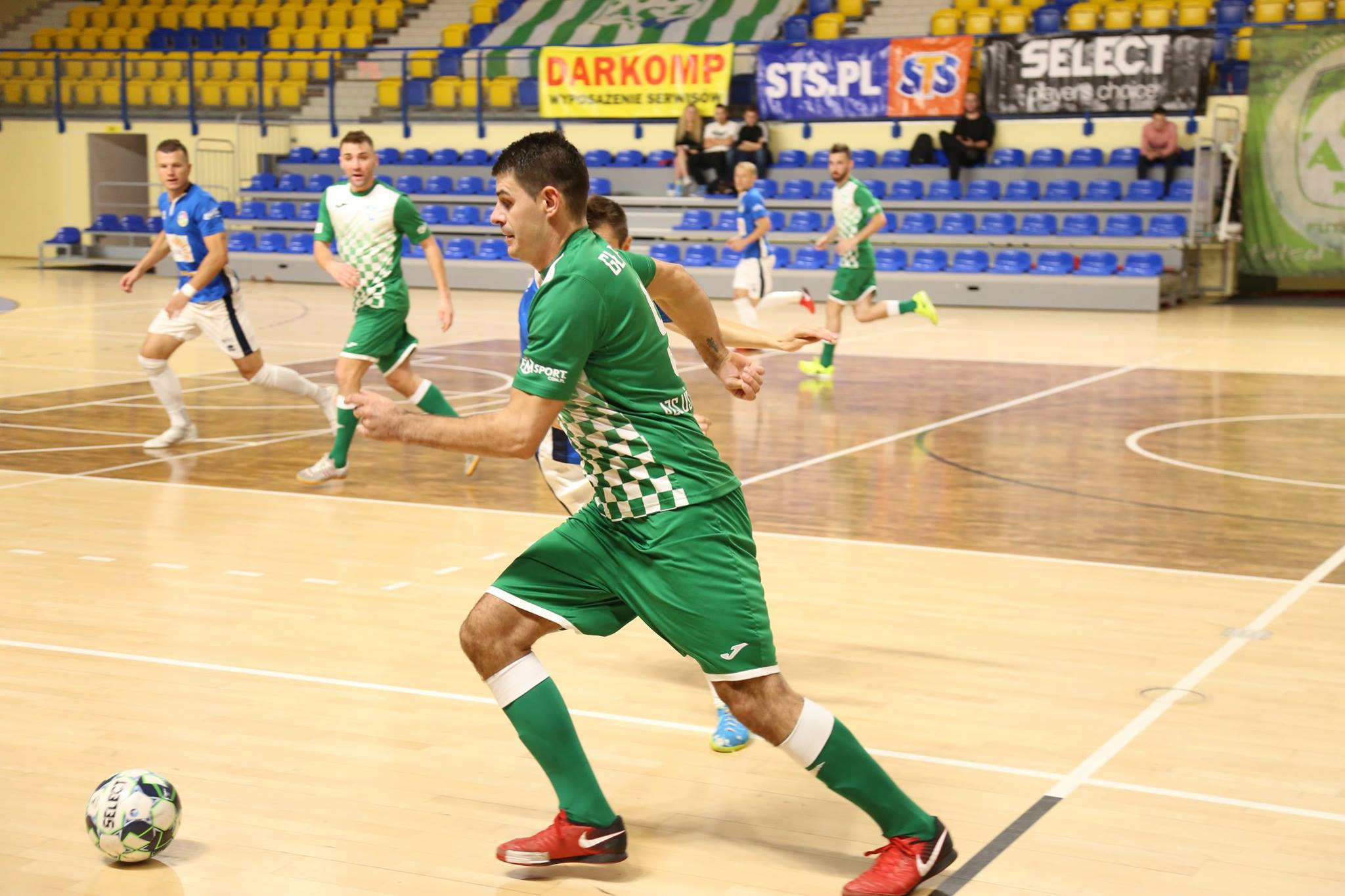 /uploads/assets/1330/gladczak.jpg