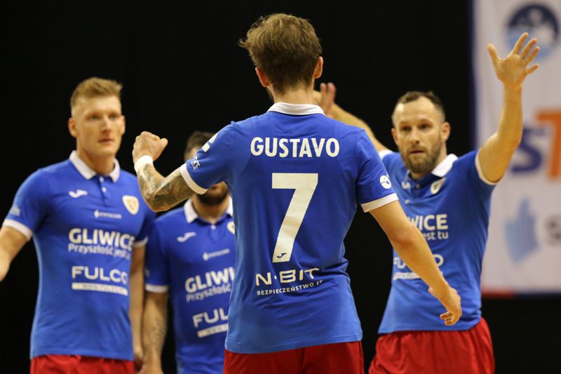 /uploads/assets/2758/piasteczek89.jpg