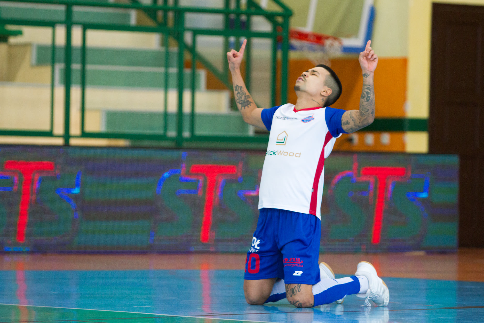 /uploads/assets/3167/vitinho89.jpg