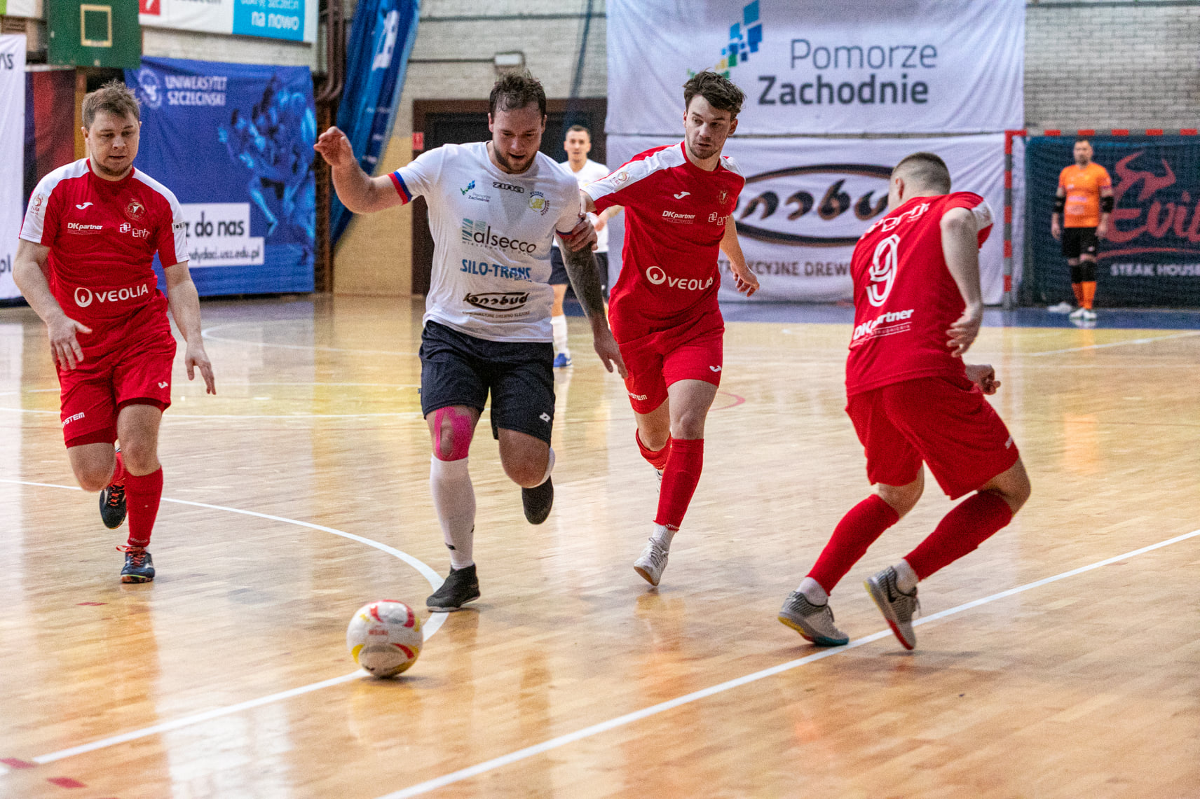 /uploads/assets/3912/widzew564.jpg