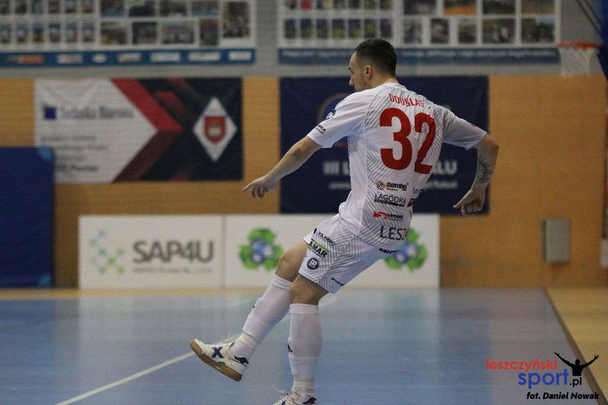 /uploads/assets/4872/futsal-gi-malepszy-arthsoft-leszno-słoneczny-stok-jagiellonia-białystok-21.jpg
