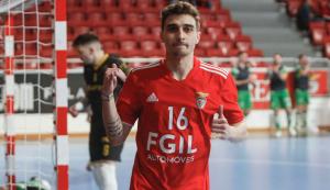 /uploads/assets/5883/BRUNO_CINTRA_BENFICA_CONSTRACT.jpg