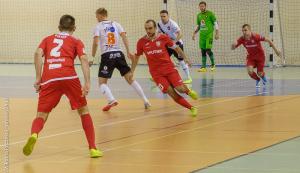 /uploads/assets/798/redfc.jpg